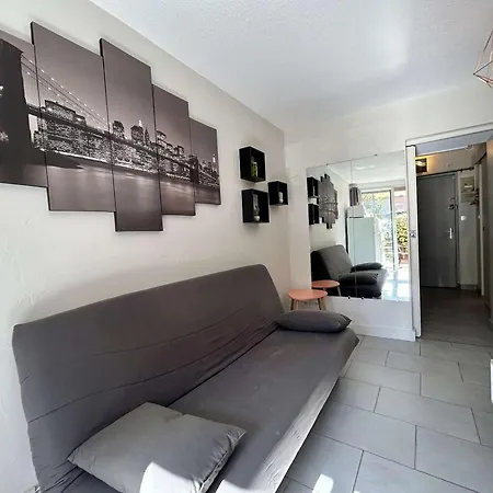 Au Calme Avec Terrasse Et Parking - Cap D'agde - Fr-1-249-438 アパート *