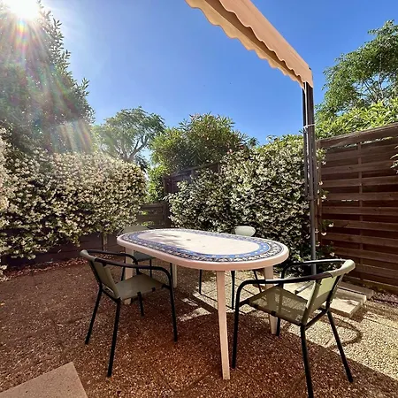 Au Calme Avec Terrasse Et Parking - Cap D'agde - Fr-1-249-438 *