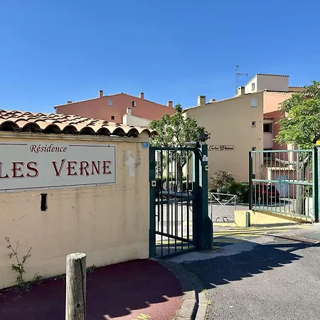 Au Calme Avec Terrasse Et Parking - Cap D'agde - Fr-1-249-438 アパート